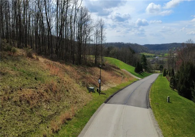 Homes for sale in Hempfield Twp, PA | Lot 17 Ravenwood, Hempfield Twp, PA 15601 | MLS# 1746509