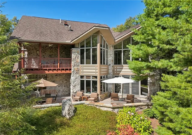 Homes for sale in Hidden Valley, PA | 2330 S Ridge Dr, Hidden Valley, PA 15502 | MLS# 1746630