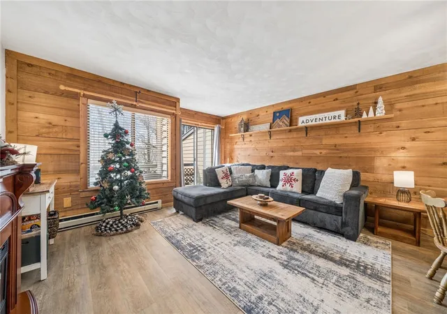 Homes for sale in Seven Springs Resort, PA | 60 Swiss Mountain Dr, Seven Springs Resort, PA 15622 | MLS# 1746409