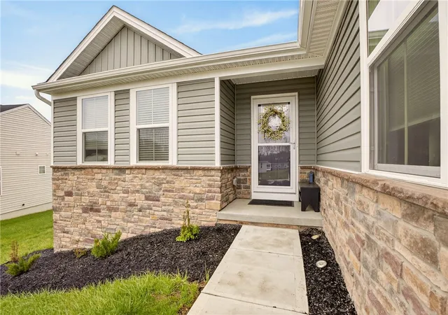 Homes for sale in South Franklin, PA | 105 Horseshoe Loop, South Franklin, PA 15301 | MLS# 1746741