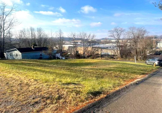 Photo 3 of Land for sale at 5401 Willow St, Bethel Park, PA 15102 | MLS# 1746943 | Listing updated on 2026-07-20