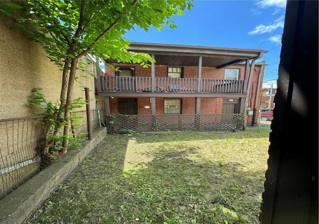 Homes for sale in Wilkinsburg, PA | 650 Ardmore Blvd, Wilkinsburg, PA 15221 | MLS# 1746951