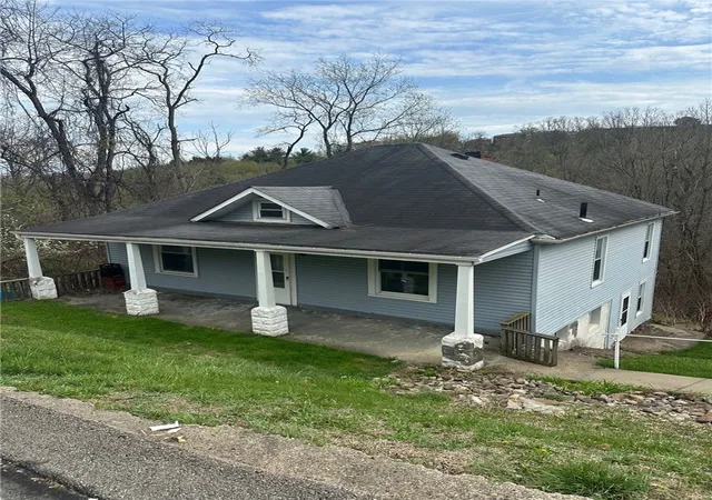Photo 1 of Single family home for sale at 500 Pointview Rd, Pittsburgh, PA 15227 | MLS# 1746970 | Listing updated on 2026-07-20