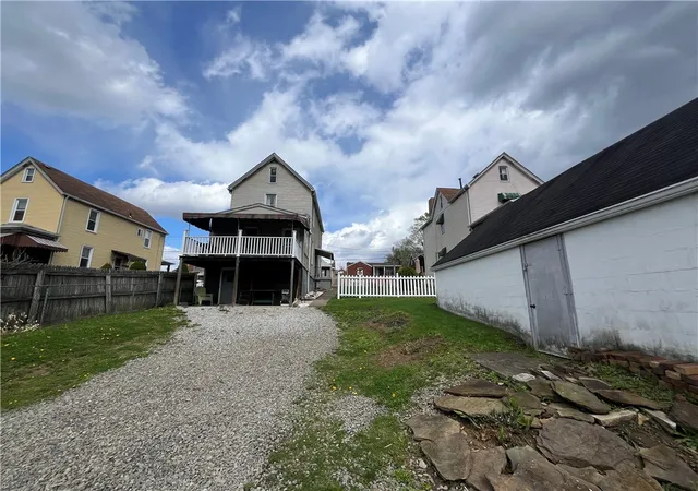 Homes for sale in Versailles Boro, PA | 4408 3rd St, Versailles Boro, PA 15132 | MLS# 1746843