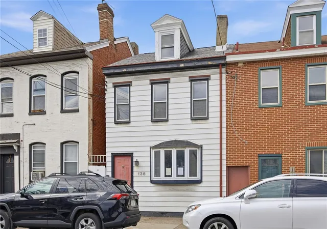 Homes for sale in South Side, PA | 136 S 18th St, South Side, PA 15203 | MLS# 1747016