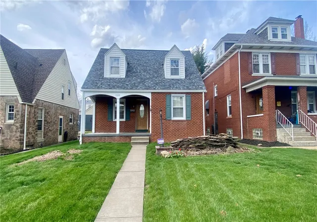 1st image of 1109 Pacific Ave, Brackenridge, PA 15014 | MLS# 1747057