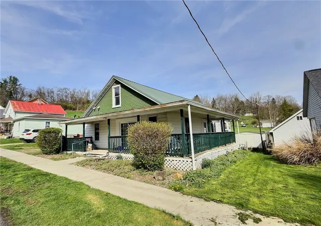 1st image of 23 Main St, Blaine Twp, PA 15365 | MLS# 1747082