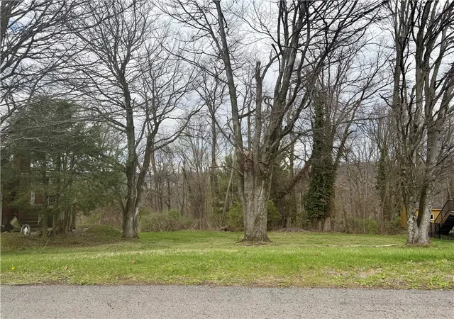 Homes for sale in Robinson Twp, PA | 0 Bellview Dr, Robinson Twp, PA 15136 | MLS# 1747112