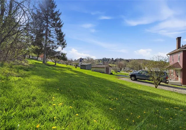 Photo 31 of Sale Pending at 216 Pennsylvania Ave, Uniontown, PA 15401 | MLS# 1747038 | Listing updated on 2026-09-21