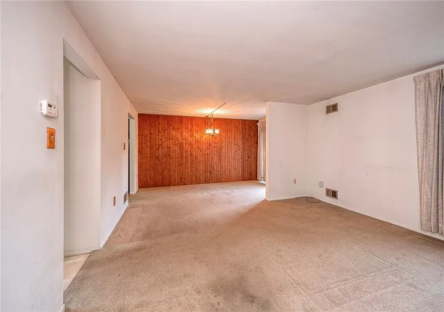Homes for sale in Scott Twp, PA | 1455 Spreading Oak Dr #C, Scott Twp, PA 15220 | MLS# 1747342