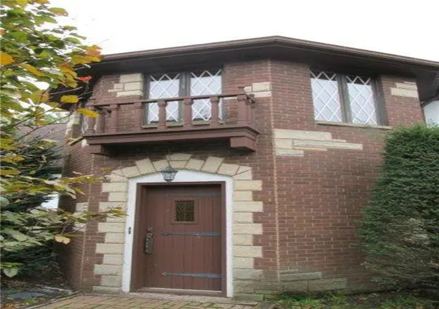 Photo 3 of Single family home for sale at 155 Pine St, Brookville, PA 15825 | MLS# 1747354 | Listing updated on 2026-06-23