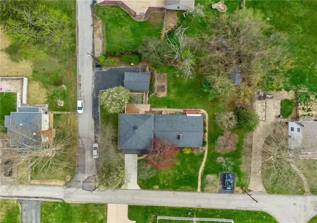 Homes for sale in Rostraver, PA | 204 Liberty, Rostraver, PA 15012 | MLS# 1747379