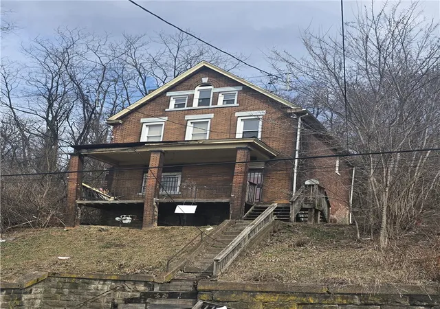 Homes for sale in Braddock, PA | 1003 Spring St, Braddock, PA 15104 | MLS# 1747253