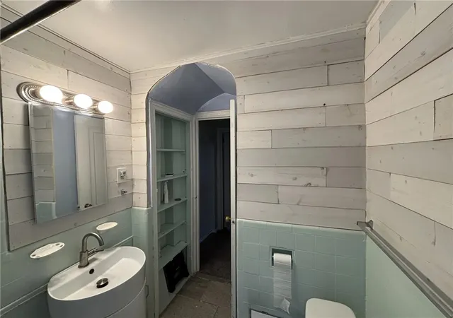 2nd image of 3825 Beechwood Blvd, Squirrel Hill, PA 15217 | MLS# 1747442