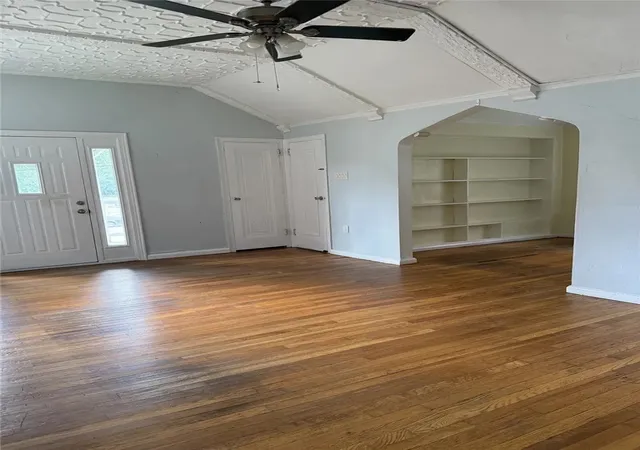 Photo 3 of Multi family home for sale at 3825 Beechwood Blvd, Pittsburgh, PA 15217 | MLS# 1747442 | Listing updated on 2026-07-25