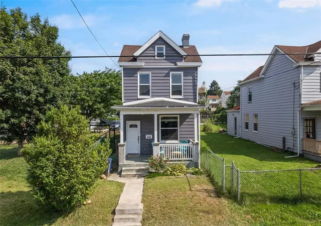 Homes for sale in Homestead, PA | 246 E 14th Ave, Homestead, PA 15120 | MLS# 1747392