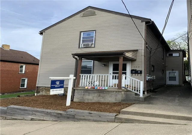 Homes for sale in Pitcairn, PA | 660 3rd St, Pitcairn, PA 15140 | MLS# 1747131