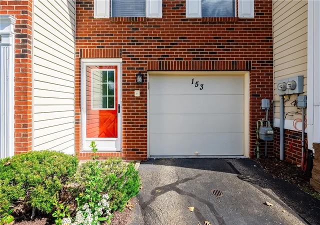 Photo 3 of Townhouse for sale at 153 Rossmor Ct, Pittsburgh, PA 15229 | MLS# 1747488 | Listing updated on 2026-06-29