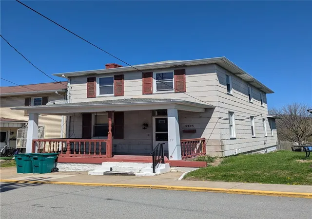 Homes for sale in Monongahela, PA | 205 Union St, Monongahela, PA 15063 | MLS# 1747514