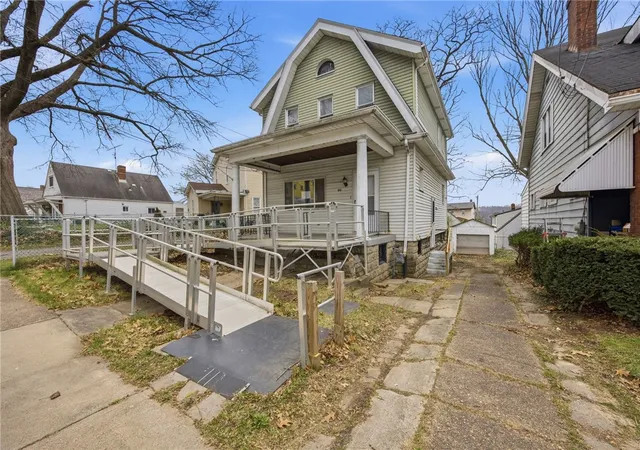 Photo 3 of Single family home for sale at 810 Jackman Ave, Pittsburgh, PA 15202 | MLS# 1747506 | Listing updated on 2026-07-08