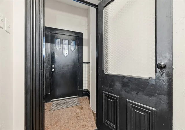 3rd image of 110 S 13Th Street, South Side, PA 15203 | MLS# 1747548