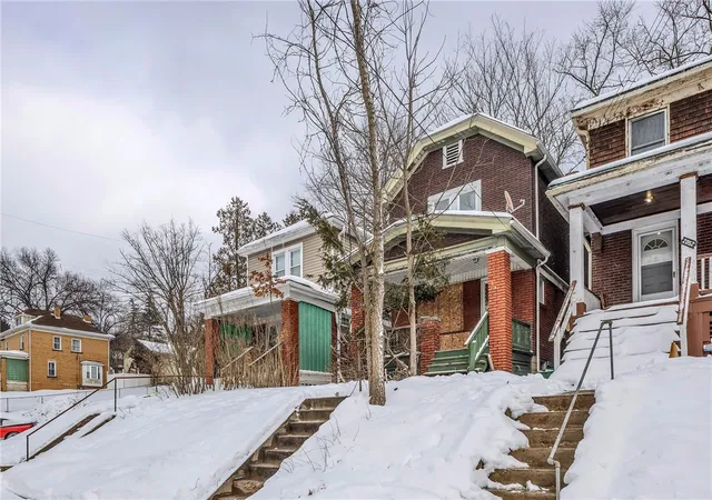 Homes for sale in Wilkinsburg, PA | 2054 Laketon Rd, Wilkinsburg, PA 15221 | MLS# 1746609