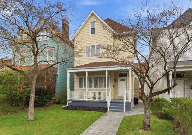 Photo 1 of Single family home for sale at 523 S Graham St, Pittsburgh, PA 15232 | MLS# 1747622 | Listing updated on 2026-07-08