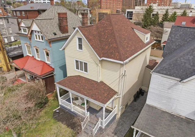 Photo 2 of Single family home for sale at 523 S Graham St, Pittsburgh, PA 15232 | MLS# 1747622 | Listing updated on 2026-07-08