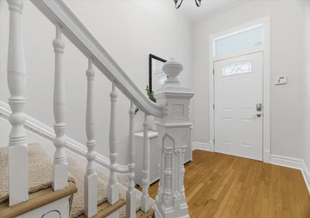 Photo 3 of Single family home for sale at 523 S Graham St, Pittsburgh, PA 15232 | MLS# 1747622 | Listing updated on 2026-07-08