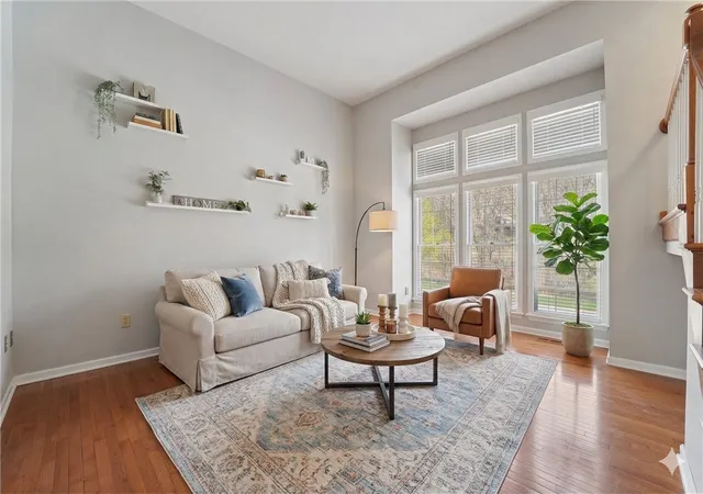 Homes for sale in Franklin Park, PA | 2119 Huntington Ct S, Franklin Park, PA 15090 | MLS# 1747623