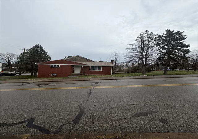 4th image of 3324 Radcliffe St, Esplen, PA 15204 | MLS# 1747652