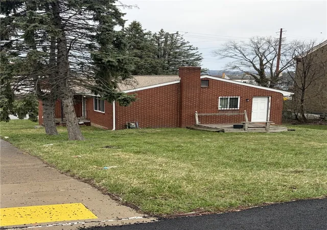 5th image of 3324 Radcliffe St, Esplen, PA 15204 | MLS# 1747652