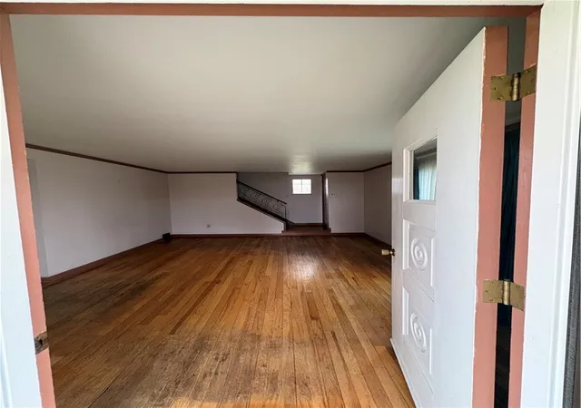Photo 3 of Single family home for sale at 1114 Cascade Dr, Homestead, PA 15120 | MLS# 1747034 | Listing updated on 2026-07-16