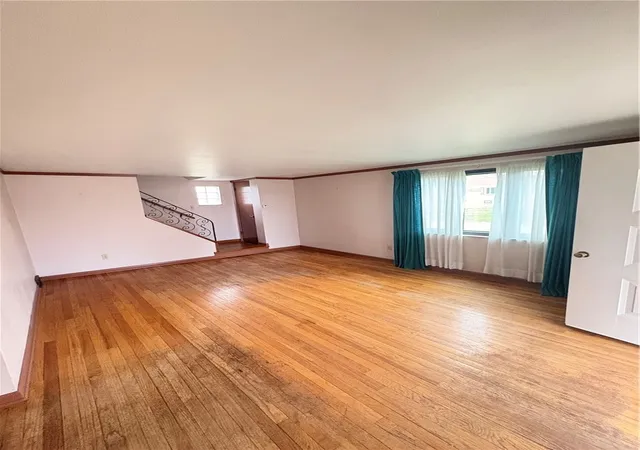 Photo 3 of Single family home for sale at 1114 Cascade Dr, Homestead, PA 15120 | MLS# 1747034 | Listing updated on 2026-07-16