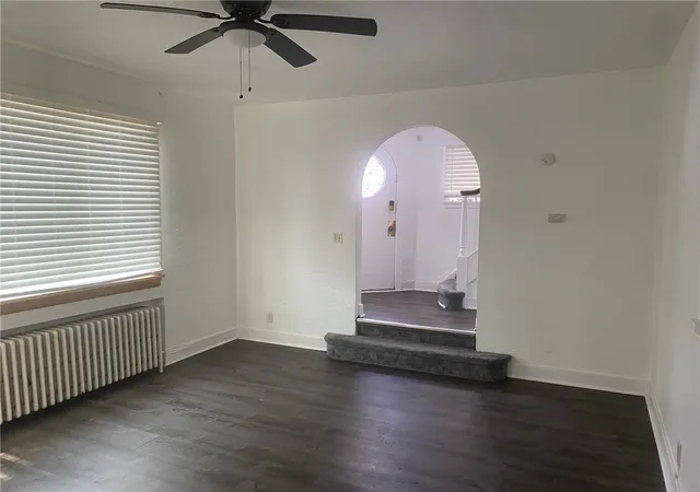 Photo 5 of Sale Pending at 1926 Fairlawn St, Pittsburgh, PA 15221 | MLS# 1747325 | Listing updated on 2026-05-24