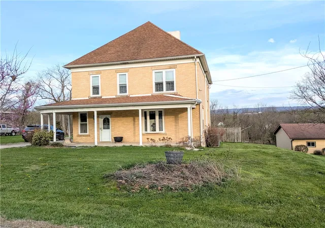 Homes for sale in East Huntingdon, PA | 220 Overholt Dr, East Huntingdon, PA 15683 | MLS# 1747712