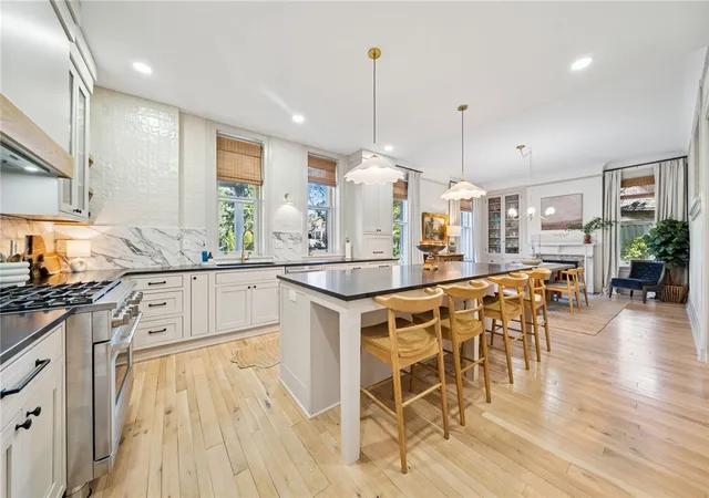 Homes for sale in Sewickley, PA | 329 Bank Street, Sewickley, PA 15143 | MLS# 1747883