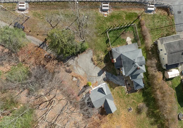 Photo 2 of Single family home for sale at 3043 State Route 711, Ligonier, PA 15658 | MLS# 1747004 | Listing updated on 2026-09-22