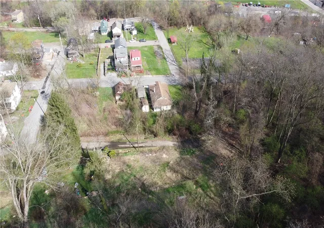5th image of 1707 West Ave, Beaver Falls, PA 15010 | MLS# 1747834