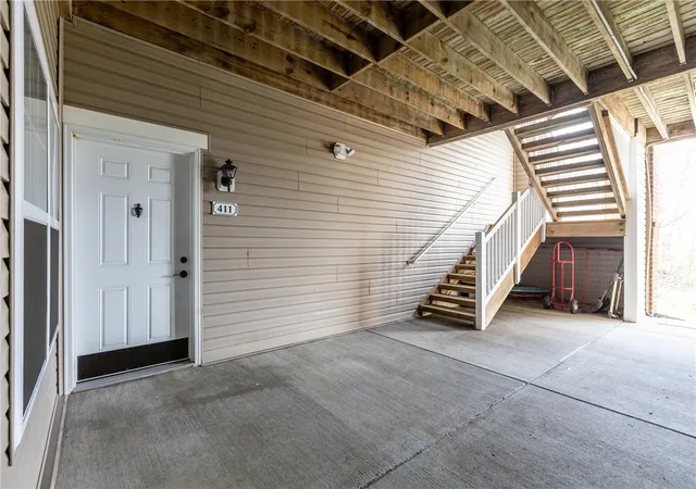 2nd image of 411 Stockton Rdg, Cranberry Township, PA 16066 | MLS# 1747681