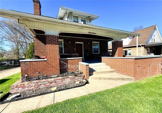 2nd image of 17 S Johnson Rd, Houston, PA 15342 | MLS# 1747976