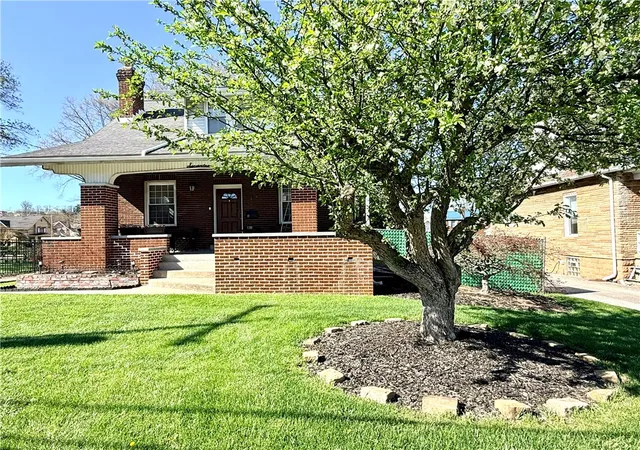 3rd image of 17 S Johnson Rd, Houston, PA 15342 | MLS# 1747976