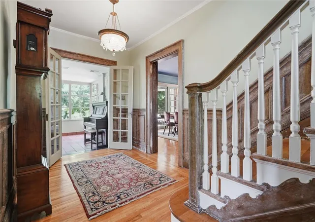 Photo 4 of Single family home for sale at 4352 Centre Ave, Oakland, PA 15213 | MLS# 1748021 | Listing updated on 2026-10-02