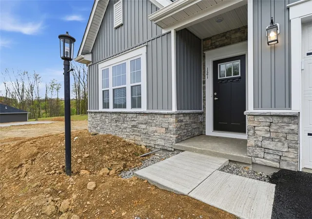 Photo 3 of Sale Pending at 121 July Dr, Butler, PA 16001 | MLS# 1748043 | Listing updated on 2026-06-12