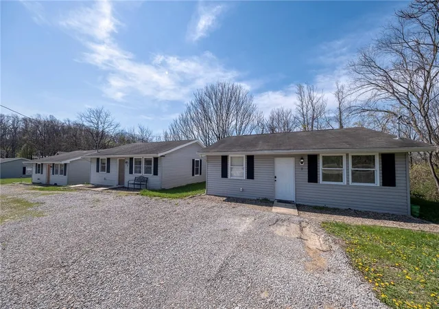 Homes for sale in Waynsbrg/frankln Twp, PA | 249 Washington Rd #5, Waynsbrg/frankln Twp, PA 15370 | MLS# 1747810