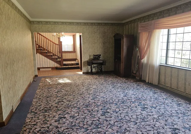 5th image of 705 Laughlin Ave, Aliquippa, PA 15001 | MLS# 1748224