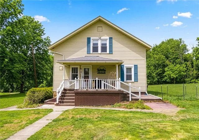 Homes for sale in Carmichaels/cumblnd, PA | 504 Jacob Ferry Road, Carmichaels/cumblnd, PA 15320 | MLS# 1748181