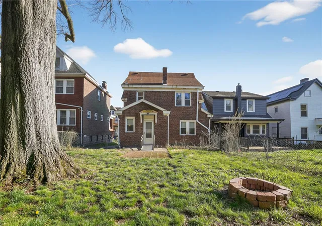 Photo 3 of Sale Pending at 259 Church Ave, Mt Oliver, PA 15210 | MLS# 1748436 | Listing updated on 2026-07-25