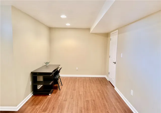 37th image of 211 Lesnett Rd, Upper St Clair, PA 15241 | MLS# 1748144