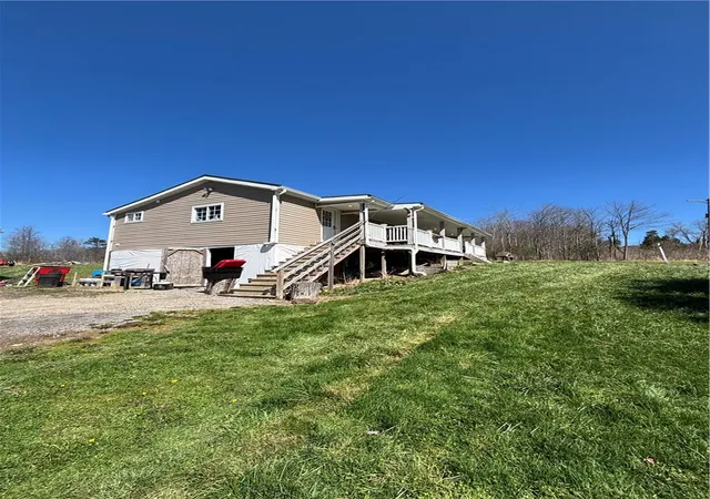 Homes for sale in Irwin Twp, PA | 2317 Clintonville Rd, Irwin Twp, PA 16038 | MLS# 1748457